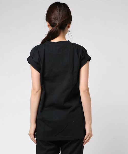 Divinique（ディビニーク）の「Divinique 半袖 プリントTシャツ（Tシャツ/カットソー・レディース・ブラック/ホワイト・S）」の4枚目の写真