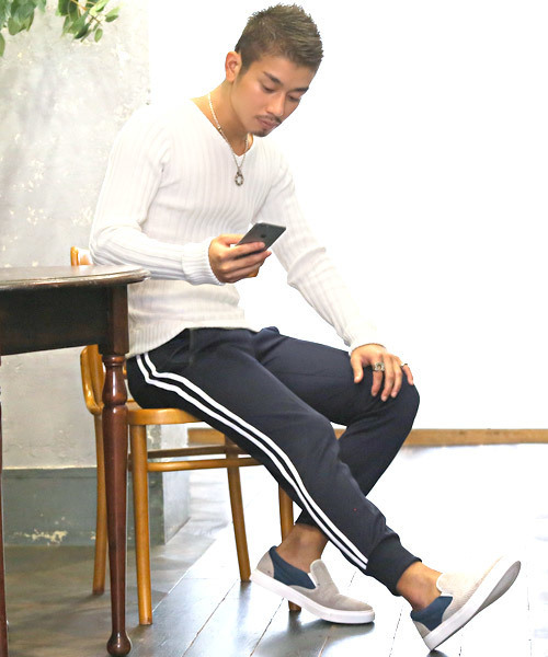 LUXSTYLE(ラグスタイル)の「リブVネックニットセーター(ニット/セーター・メンズ・ブラック/レッド/ホワイト/杢グレー・M/L/XL)」の19枚目の写真
