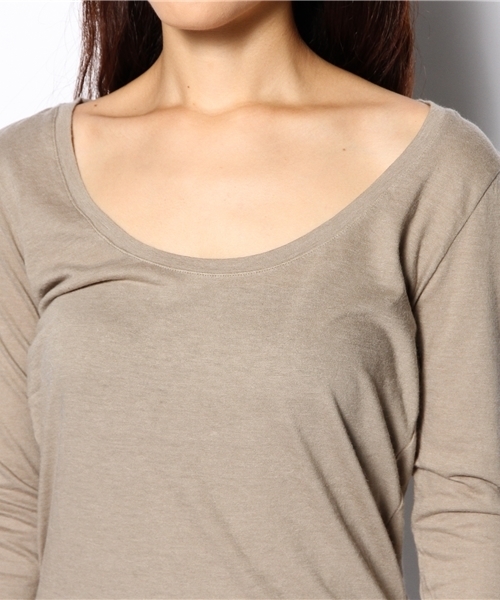 goa（ゴア）の「ベーシック UネックロンT（Tシャツ/カットソー・レディース・アイボリー/ブラック/グレー/カーキブラウン/ベージュ/オレンジ・FREE）」の10枚目の写真