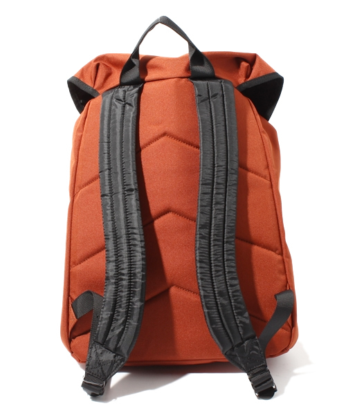coen（コーエン）の「ナイロンデイパック（バックパック/リュック・メンズ・ブラック/オレンジ・フリー）」の4枚目の写真