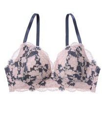 PEACH JOHN（ピーチジョン）の「【売上No.1※シリーズ！カップ別にバストを盛って、誰でも全身スタイルアップ】ナイスバディブラ（ブラジャー）」