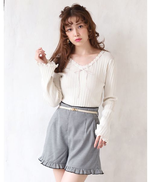 one after another NICE CLAUP(ワンアフターアナザーナイスクラップ)の「ゴールドベルト付きフリルショートパンツ(その他パンツ・レディース・アイボリー/ブラック/ベージュ系その他/チェック・FREE)」の9枚目の写真