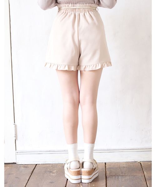 one after another NICE CLAUP(ワンアフターアナザーナイスクラップ)の「ゴールドベルト付きフリルショートパンツ(その他パンツ・レディース・アイボリー/ブラック/ベージュ系その他/チェック・FREE)」の10枚目の写真