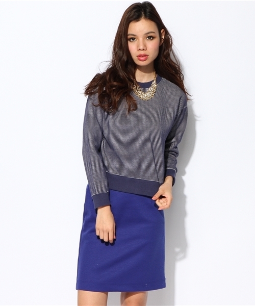 ROSE BUD（ローズバッド）の「LCTT-14103 C/N L/S P/O（スウェット・レディース・イエロー/ネイビー/グレー・ONE SIZE）」の3枚目の写真