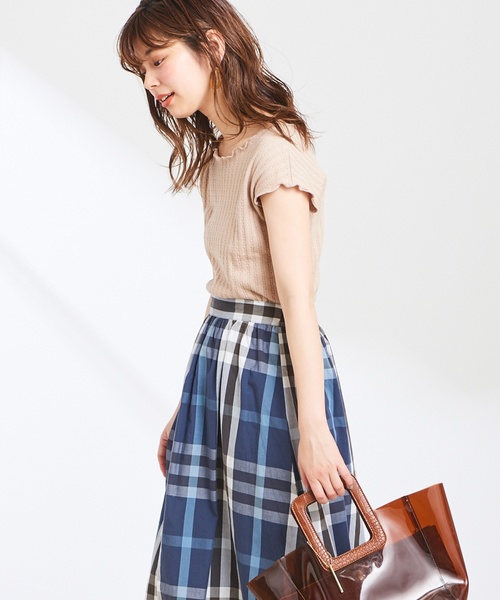 natural couture(ナチュラルクチュール)の「レトロジャガード波々×ローレンチTシャツ(Tシャツ/カットソー・レディース・ブラック/ベージュ/オレンジ/アイボリー・FREE)」の2枚目の写真