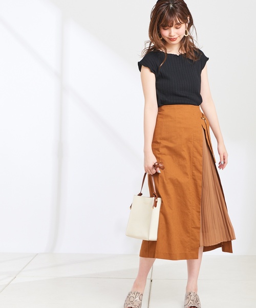natural couture(ナチュラルクチュール)の「レトロジャガード波々×ローレンチTシャツ(Tシャツ/カットソー・レディース・ブラック/ベージュ/オレンジ/アイボリー・FREE)」の8枚目の写真