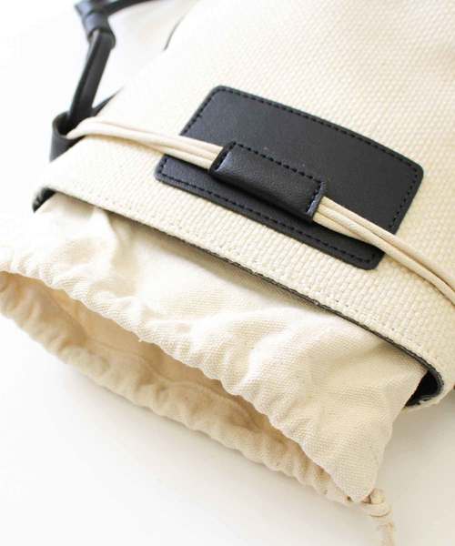 MODE ROBE（モードローブ）の「ショルダーバッグ（ショルダーバッグ・レディース・ブラック/ベージュ/ブラウン・FREE）」の9枚目の写真