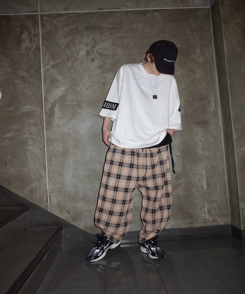 rovtski（ロフトスキー）の「【ビッグシルエット】INLAY JERZY 230G PATCH SWEAT SS/インレイジャージー パッチスウェット半袖（Tシャツ/カットソー・メンズ・ホワイト/ブラック/ベージュ/ピンク・FREE）」の10枚目の写真