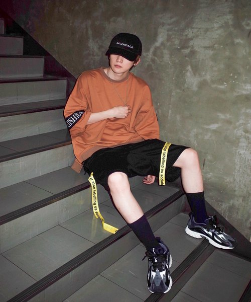 rovtski（ロフトスキー）の「【ビッグシルエット】INLAY JERZY 230G PATCH SWEAT SS/インレイジャージー パッチスウェット半袖（Tシャツ/カットソー・メンズ・ホワイト/ブラック/ベージュ/ピンク・FREE）」の16枚目の写真
