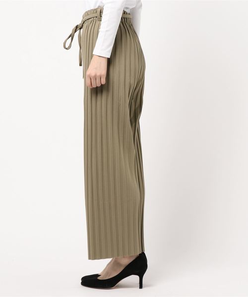 natural couture(ナチュラルクチュール)の「太プリーツリブカットパンツ(その他パンツ・レディース・ブラック/カーキ/モカ/ライトベージュ・FREE)」の5枚目の写真