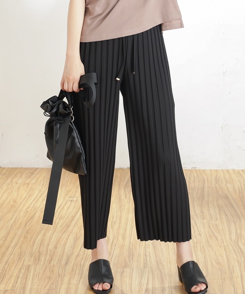 natural couture(ナチュラルクチュール)の「太プリーツリブカットパンツ(その他パンツ・レディース・ブラック/カーキ/モカ/ライトベージュ・FREE)」の9枚目の写真