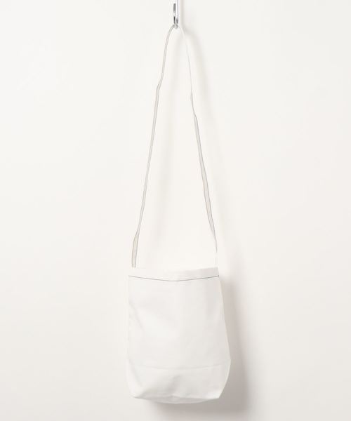 TASINAMI(タシナミ)の「【TASINAMI×Kanoco/タシナミ x カノコ】ミニショルダーバッグ(ショルダーバッグ・レディース・ホワイト/ブラック/グレー/ピンク/ブルー/アーミー・FREE)」の14枚目の写真