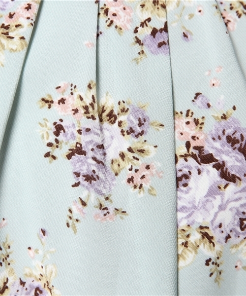 one after another NICE CLAUP（ワンアフターアナザーナイスクラップ）の「【ナイスクラップ】ブーケ柄スカート（スカート・レディース・ネイビー/グレー系その他/アイボリー・FREE）」の10枚目の写真