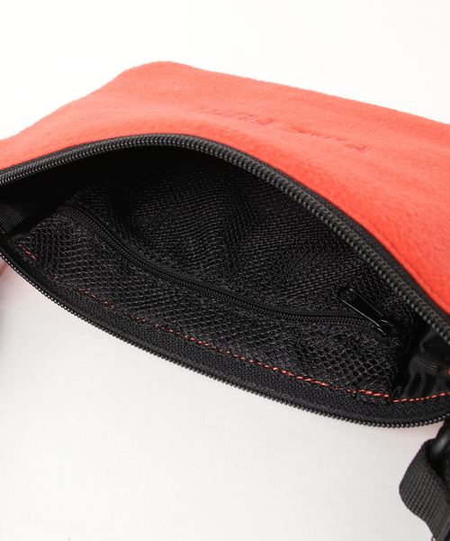 PINE FORT(パインフォート)の「【PINE FORT】ポリミニショルダーバッグ(ショルダーバッグ・メンズ・レッド/イエロー・FREE)」の5枚目の写真