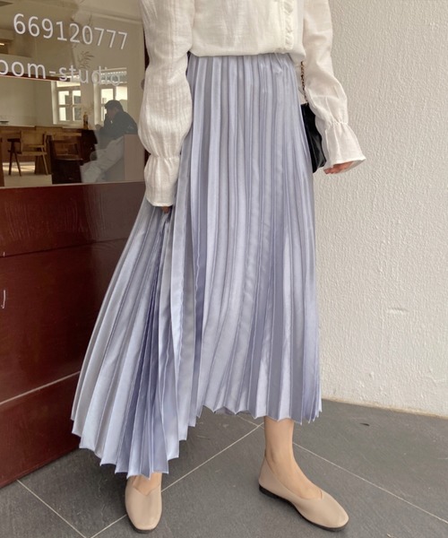 ABITOKYO（アビトーキョー）の「サテンプリーツスカート（スカート・レディース・ライトグレー/ブラック/ベージュ/ネイビー/ライトグリーン・MEDIUM/LARGE）」の7枚目の写真