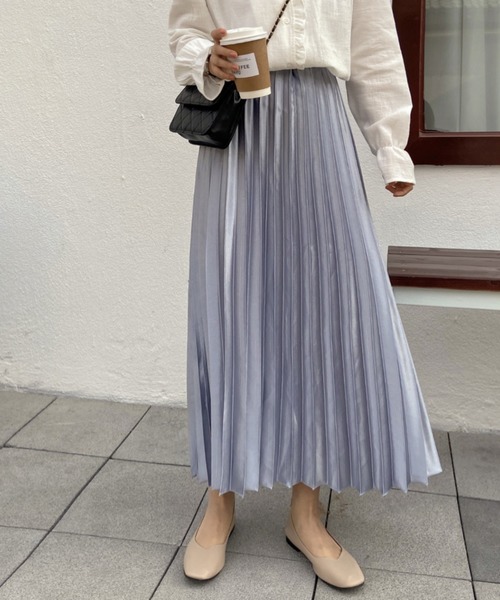 ABITOKYO（アビトーキョー）の「サテンプリーツスカート（スカート・レディース・ライトグレー/ブラック/ベージュ/ネイビー/ライトグリーン・MEDIUM/LARGE）」の8枚目の写真