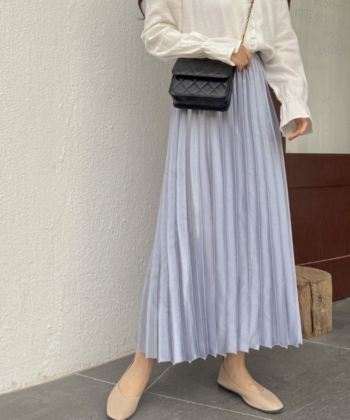 ABITOKYO（アビトーキョー）の「サテンプリーツスカート（スカート・レディース・ライトグレー/ブラック/ベージュ/ネイビー/ライトグリーン・MEDIUM/LARGE）」の9枚目の写真