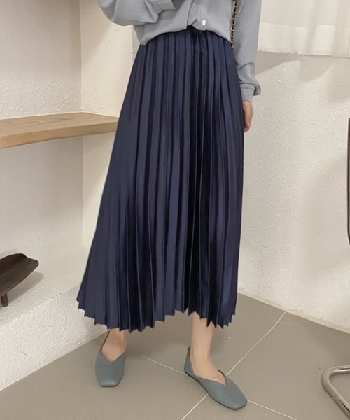 ABITOKYO（アビトーキョー）の「サテンプリーツスカート（スカート・レディース・ライトグレー/ブラック/ベージュ/ネイビー/ライトグリーン・MEDIUM/LARGE）」の19枚目の写真