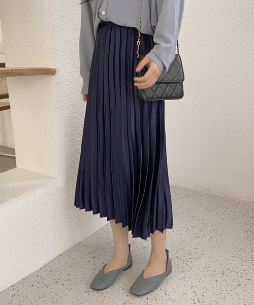 ABITOKYO（アビトーキョー）の「サテンプリーツスカート（スカート・レディース・ライトグレー/ブラック/ベージュ/ネイビー/ライトグリーン・MEDIUM/LARGE）」の20枚目の写真