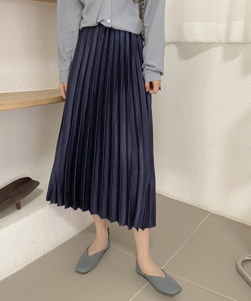 ABITOKYO（アビトーキョー）の「サテンプリーツスカート（スカート・レディース・ライトグレー/ブラック/ベージュ/ネイビー/ライトグリーン・MEDIUM/LARGE）」の21枚目の写真