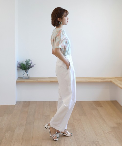 by muni:r（バイ ムニール）の「スクエアヒール　クロスストラップ　サンダル（サンダル・レディース・ホワイト/ブラック/イエロー・23.0cm/24.0cm/25.0cm/23.5cm）」の15枚目の写真