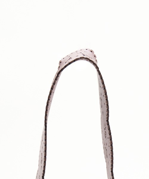 axes femme(アクシーズファム)の「パンチング2wayバッグ(ショルダーバッグ・レディース・ブラウン/ピンク/ブルー・MEDIUM)」の17枚目の写真