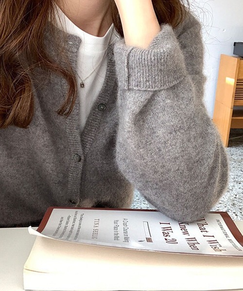 Doula Doula（ドゥーラドゥーラ）の「クルーネックニットカーディガン（カーディガン/ボレロ・レディース・ライトグレー/ブラック/パープル/ネイビー/レッド/イエロー/ダークグレー/ボルドー/モカ/キャメル/ブラウン/ライトブルー/ピンク/オフホワイト/オレンジ/グリーン/ライトグリーン・FREE）」の22枚目の写真