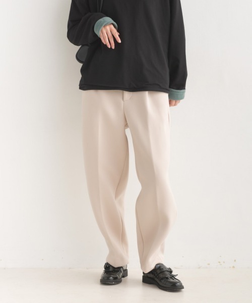 OMNES（オムネス）の「スポンジポンチタックパンツ（その他パンツ・レディース・ベージュ/モカ/ネイビー・LARGE/MEDIUM）」の11枚目の写真