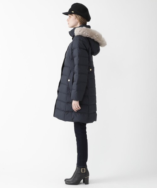 BLUE LABEL CRESTBRIDGE（ブルーレーベルクレストブリッジ）の
