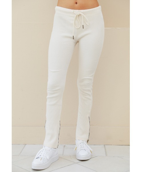 ALEXIA STAM（アリシアスタン）の「Zip Hem Rib Pants/ジップヘムリブパンツ（その他パンツ・レディース・ベージュ/アイボリー/モカ・S/M）」の4枚目の写真