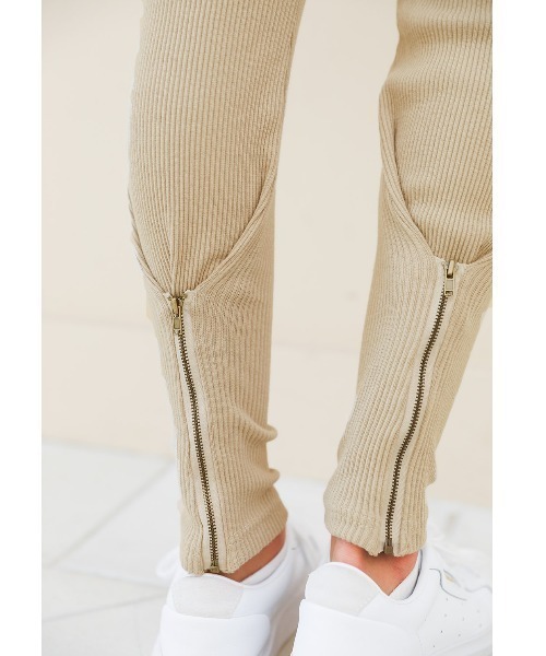 ALEXIA STAM（アリシアスタン）の「Zip Hem Rib Pants/ジップヘムリブパンツ（その他パンツ・レディース・ベージュ/アイボリー/モカ・S/M）」の18枚目の写真