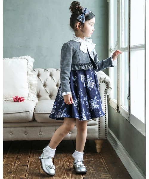 BeBe（ベベ）の「BeBe/ビジューバックルリボン付きストラップシューズ （17～20cm）（バレエシューズ・キッズ・ブラック/グレー・20/18/17/19）」の9枚目の写真