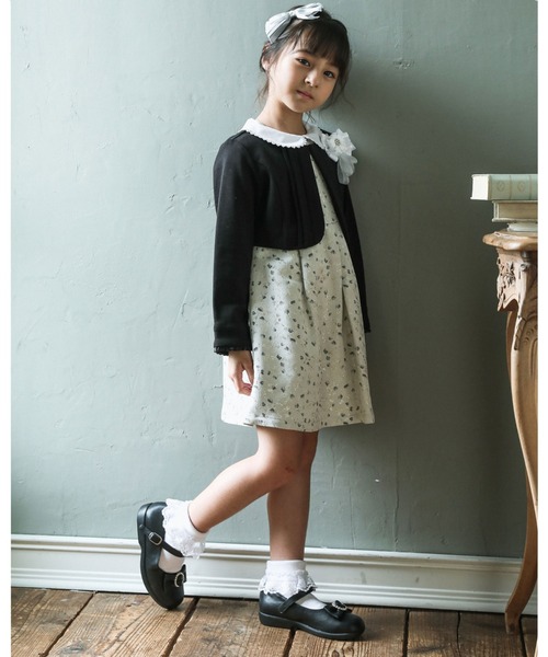 BeBe（ベベ）の「BeBe/ビジューバックルリボン付きストラップシューズ （17～20cm）（バレエシューズ・キッズ・ブラック/グレー・20/18/17/19）」の6枚目の写真