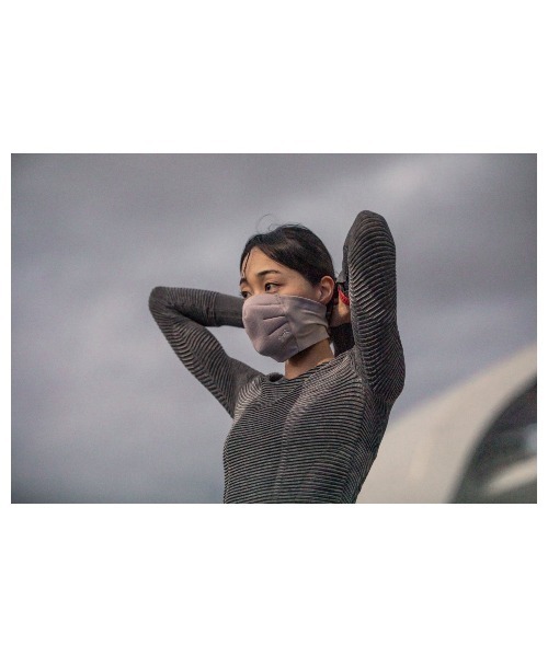 UNDER ARMOUR（アンダーアーマー）の「アクティブネックゲイター(トレーニング/UNISEX)（マスク・メンズ・ブラック/ネイビー/パープル・S-M/L-XL）」の9枚目の写真