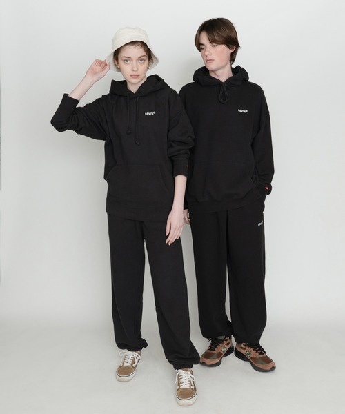 Levi's（リーバイス）の「WEAR IN WEAR OUT スウェットフーディー MINERAL BLACK（パーカー・メンズ・ブラック・L/S/M/XL）」の14枚目の写真