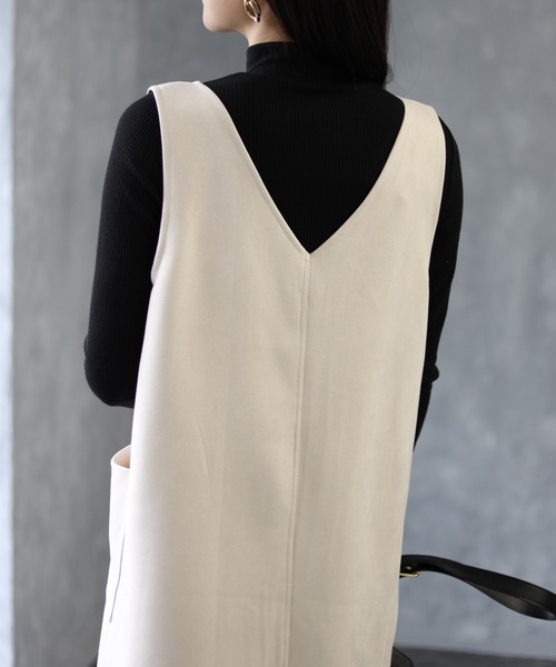 deux amour（ドゥーザムール）の「スエードジャンスカ（ジャンパースカート・レディース・ベージュ/グレー・MEDIUM）」の8枚目の写真