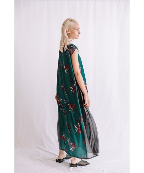 AULA AILA（アウラアイラ）の「ビッグフラワープリントドレス（ドレス・レディース・ホワイト/ブルー/グリーン・0）」の12枚目の写真