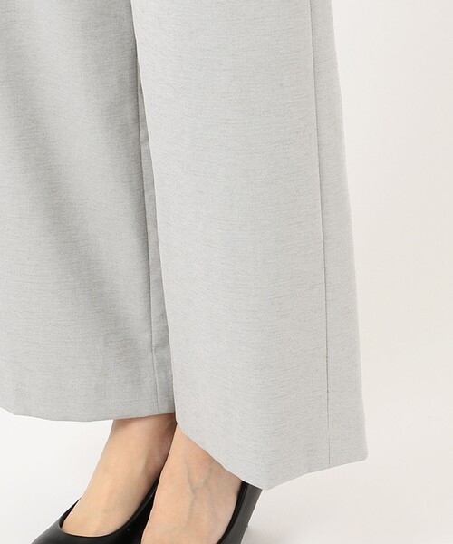 J.PRESS(ジェイプレス)の「【洗える】シェルタリングドライオックス ワイドパンツ(その他パンツ・レディース・ベージュ系/ブラウン系/ライトグレー系・11/7/9/13)」の4枚目の写真