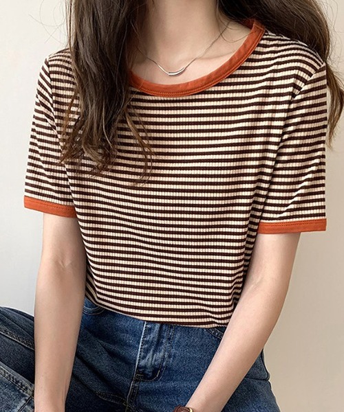 Ulysses(ユリシス)の「カラーボーダーTシャツ(Tシャツ/カットソー・レディース・ブラック/ブラウン/グリーン/ライトグレー/ダークグレー/ダークベージュ/ライトピンク/ピンク系その他/ピンクベージュ/ブルー/グレイッシュブルー/ライトベージュ/モカ/イエロー・M/L)」の4枚目の写真