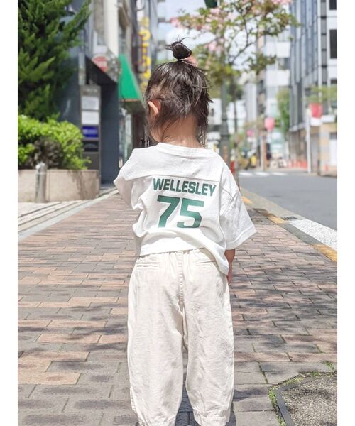 Ungrid（アングリッド）の「Kids バックナンバリングロゴTee（Tシャツ/カットソー・キッズ・オフホワイト/オレンジ/ブルー・100/120）」の11枚目の写真