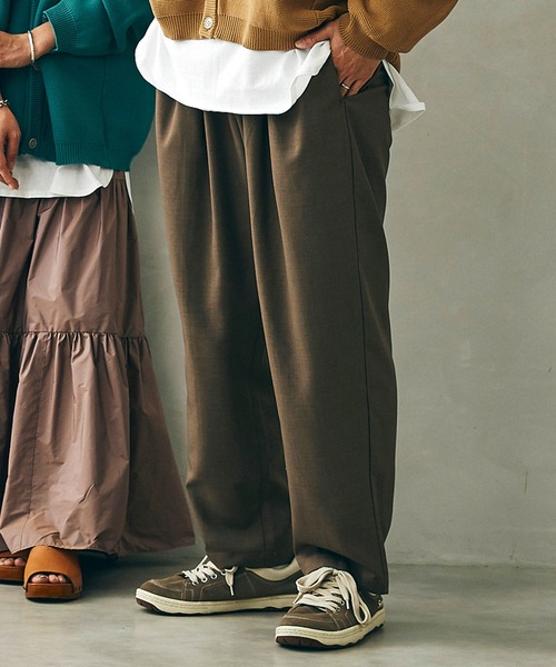 JOURNAL STANDARD relume（ジャーナルスタンダード　レリューム）の「CALIFORNIAシェフ 2タックパンツ（スラックス・メンズ・ブラック/ブラウン/グレー・SMALL/MEDIUM/LARGE）」の3枚目の写真