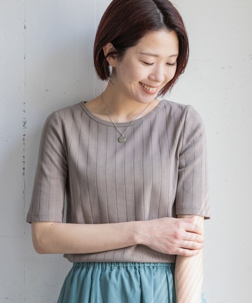 URBAN RESEARCH Sonny Label（アーバンリサーチサニーレーベル）の「【WEB限定】汗ジミ防止UV5分袖Tシャツ（Tシャツ/カットソー・レディース・ベージュ系その他/ホワイト系その他/グリーン/ブラック・FREE）」の4枚目の写真