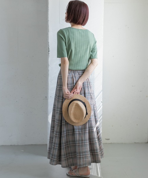 URBAN RESEARCH Sonny Label（アーバンリサーチサニーレーベル）の「【WEB限定】汗ジミ防止UV5分袖Tシャツ（Tシャツ/カットソー・レディース・ベージュ系その他/ホワイト系その他/グリーン/ブラック・FREE）」の5枚目の写真