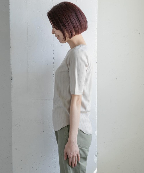 URBAN RESEARCH Sonny Label（アーバンリサーチサニーレーベル）の「【WEB限定】汗ジミ防止UV5分袖Tシャツ（Tシャツ/カットソー・レディース・ベージュ系その他/ホワイト系その他/グリーン/ブラック・FREE）」の11枚目の写真