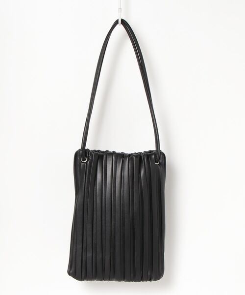 Per sist ence（パーシエンス）の「Per sist ence/パーシエンス　プリーツマルチウェイトート（トートバッグ・レディース・ブラック/アイボリー/モカ・FREE）」の6枚目の写真