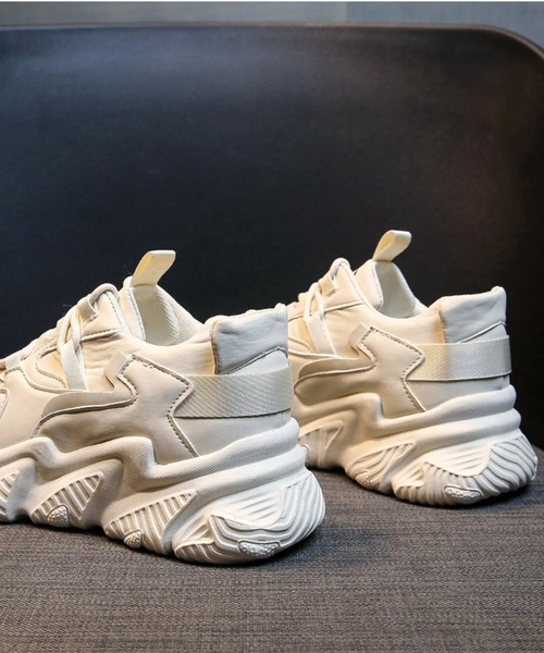 Shoes in Closet(シューズインクローゼット)の「軽量厚底 ボリュームソール レースアップスニーカー 07(スニーカー・レディース・ベージュ/ホワイト/ブラック・M/L/S/LL/3L/XS)」の7枚目の写真