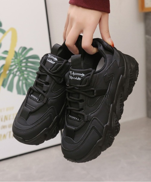 Shoes in Closet(シューズインクローゼット)の「軽量厚底 ボリュームソール レースアップスニーカー 07(スニーカー・レディース・ベージュ/ホワイト/ブラック・M/L/S/LL/3L/XS)」の18枚目の写真