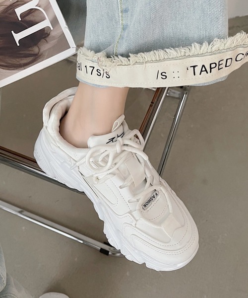 Shoes in Closet（シューズインクローゼット）の「軽量厚底 ボリュームソール レースアップスニーカー 07（スニーカー・レディース・ベージュ/ホワイト/ブラック・M/L/S/LL/3L/XS）」の18枚目の写真