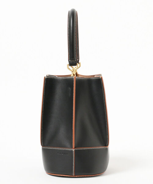 Demi-Luxe BEAMS（デミルクス ビームス）の「LOEUVRE / 別注 レザー 2WAY バケツバッグ（ショルダーバッグ・レディース・ブラック・ONE SIZE）」の6枚目の写真