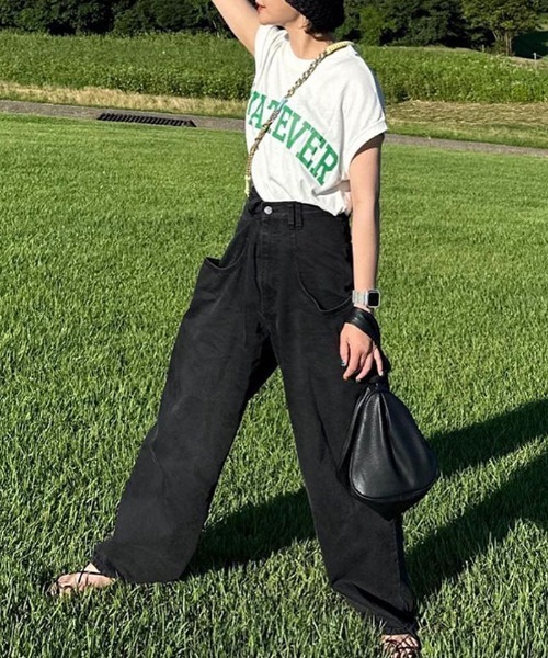 andme（アンドミー）の「コットン天竺ロゴプリントフレンチスリーブTシャツ（Tシャツ/カットソー・レディース・チャコールグレー/オフホワイト/グリーン/ブルー/ブラック/ピンク/モカ/ホワイト×ピンク/ホワイト×グリーン/ホワイト×レッド/ホワイト×パープル/ホワイト×イエロー・M）」の19枚目の写真